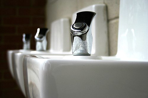 Study suggests that water fountains can fight fat