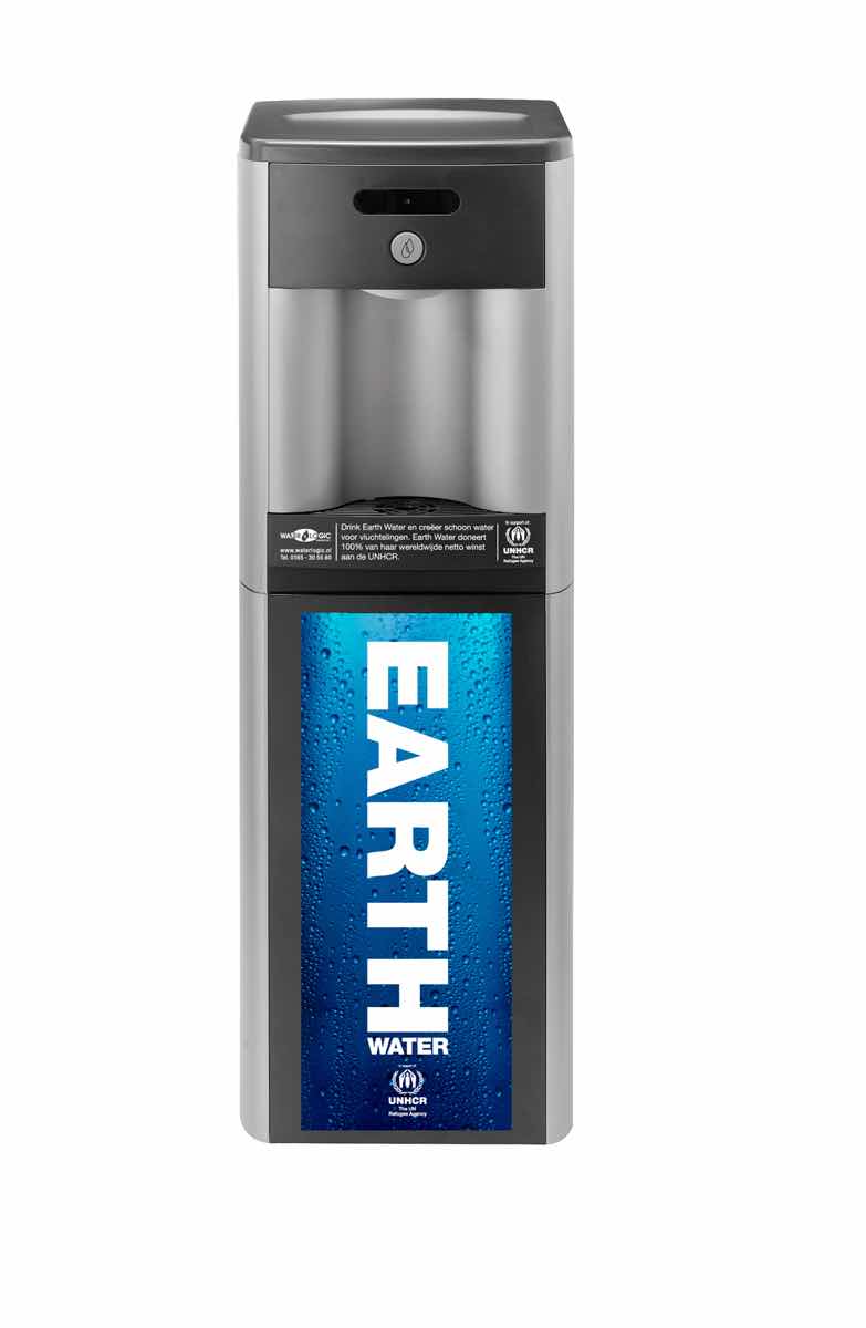 Earth Water provides clean water for refugees