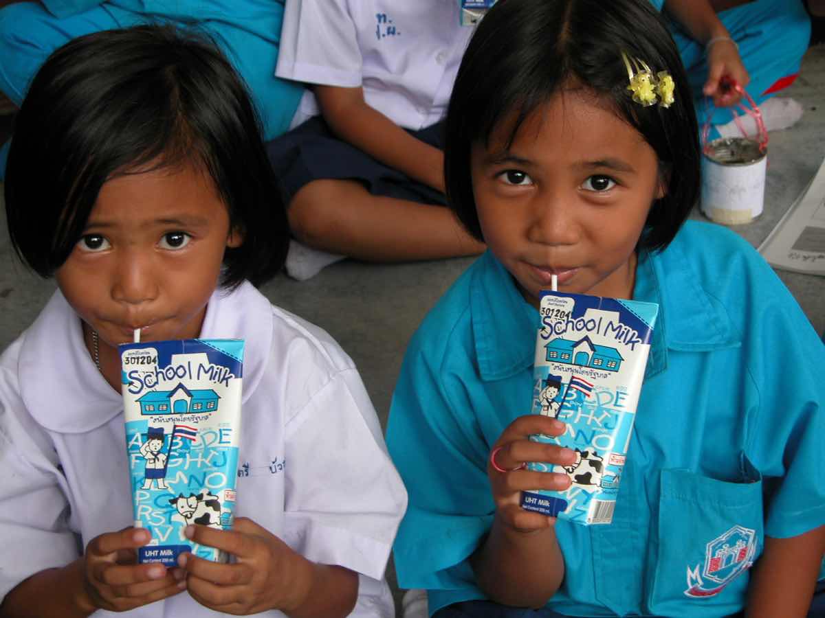 Tetra Pak supports new school milk programmes