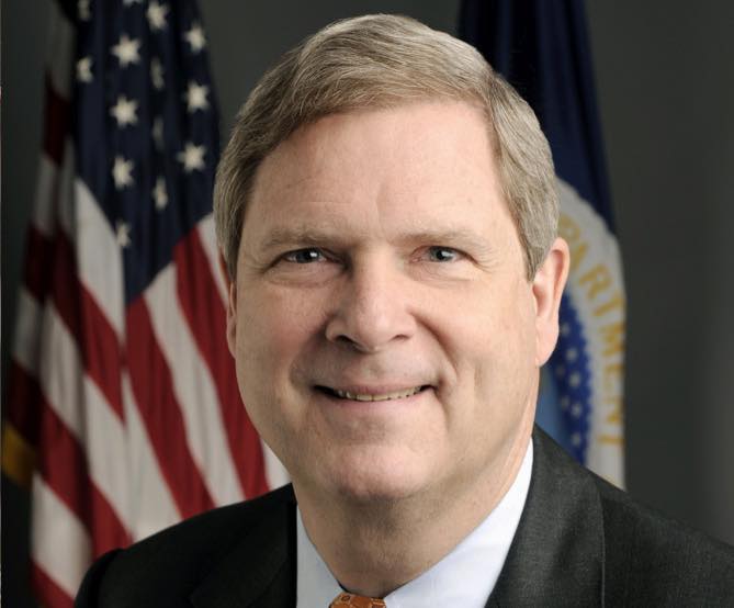 US dairy industry must restructure, says Vilsack
