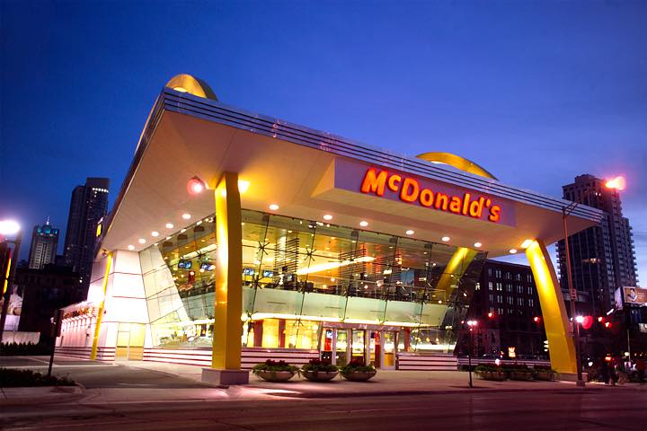 McDonald's reports global comparable sales increase