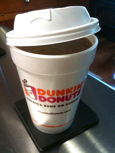 Dunkin' Donuts resists price increases on bagged coffee