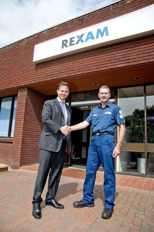 Mark Lancaster visits Rexam's Milton Keynes plant in the UK