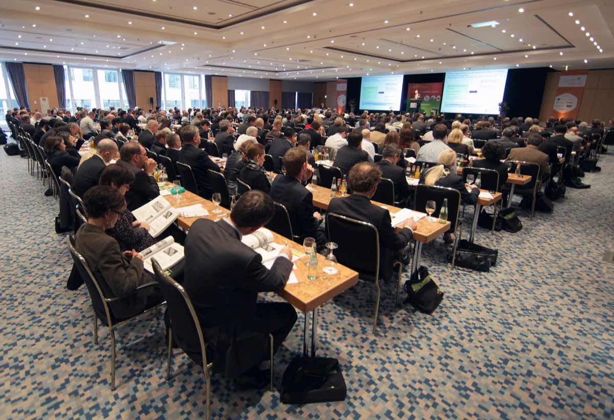 Review of the 6th European Bioplastics Conference