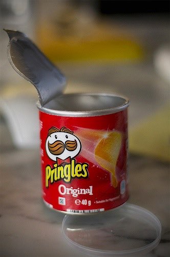Kellogg to buy Pringles from P&G for $2.7bn