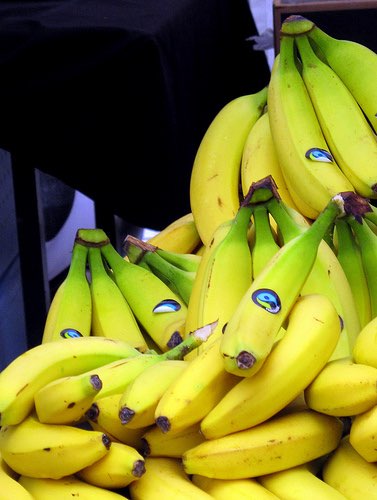 The Co-operative switches all its bananas to Fairtrade