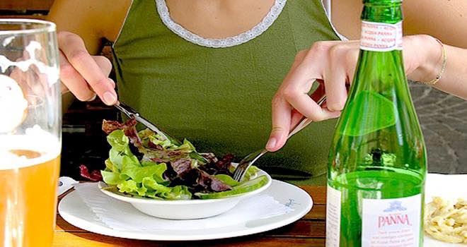 Nordic women eat healthier than their male counterparts, says study