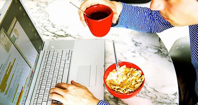 Breakfast at work is a growing trend, says research