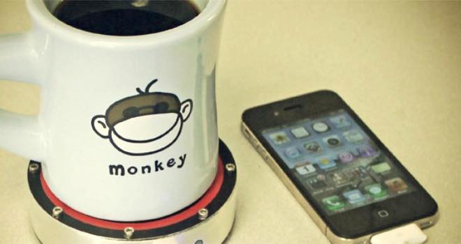 Coaster charges phones using energy from hot or cold drinks