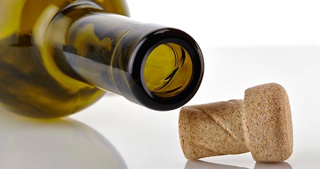 Helix cork-glass wine packaging solution