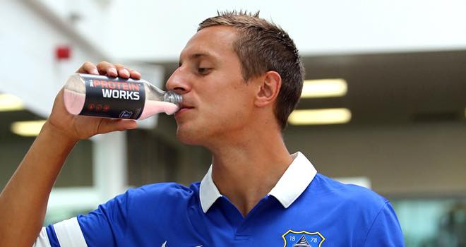 Everton Football Club develops sports nutrition range with Protein Works