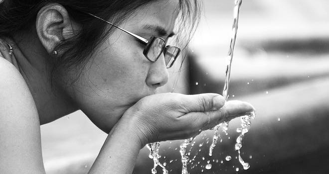 Women are more greatly affected by dehydration than men