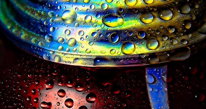 Soft drinks industry contributes 'around £7.7bn' to UK economy, says report