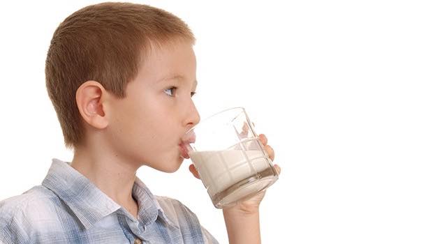 Anti-dairy experts increasingly fail to stick to facts, says UK Dairy Council
