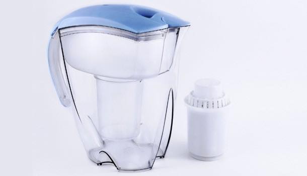 New water filtration pitcher enhances pH levels and fortifies water