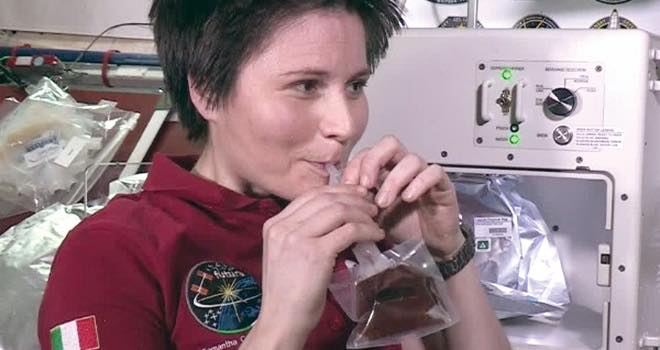 Italian astronaut is 'first' to drink authentic Italian espresso in space