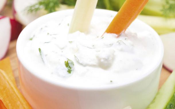 Arla develops low-fat dip solution made from yogurt by-product