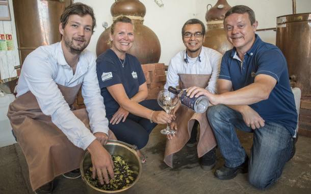 Brewer and distiller team up to create new gin made with hops
