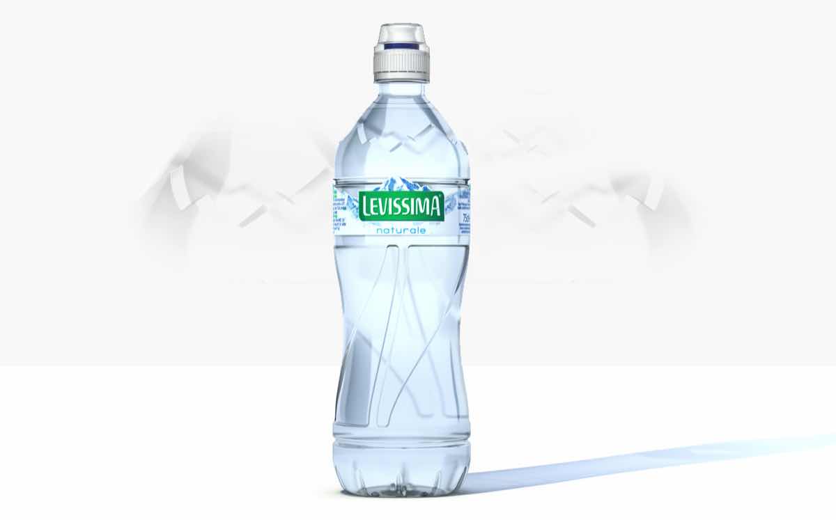 Italian bottled water brand Levissima debuts 750ml bottle