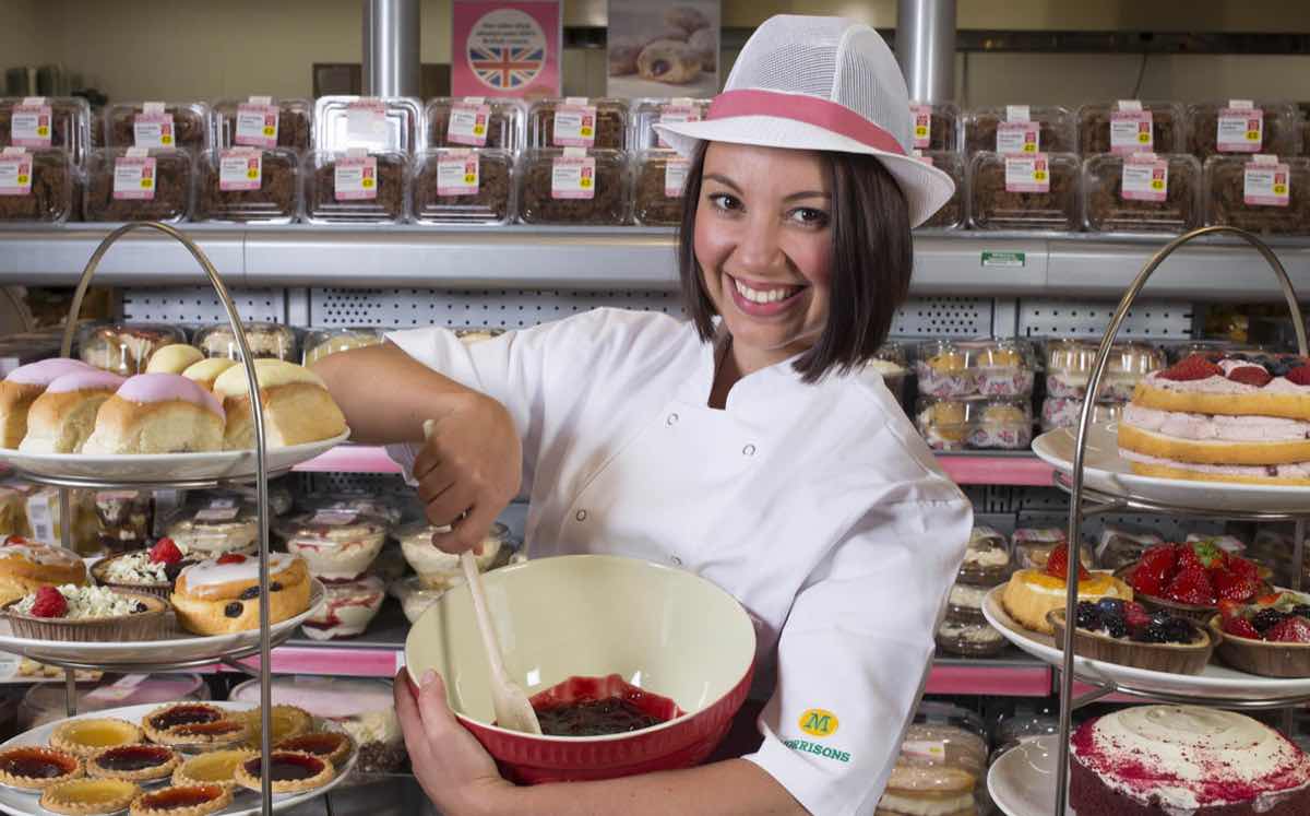UK’s first bake officer receives job offer written in icing