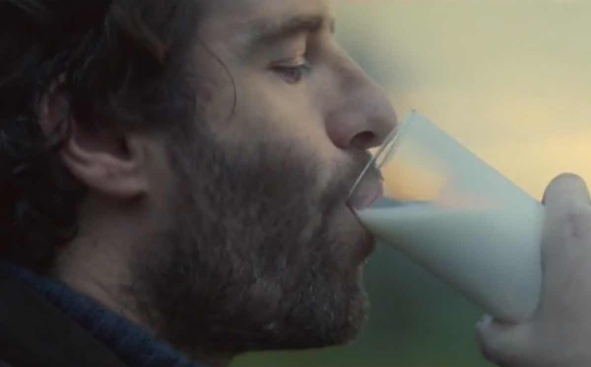 Arla launches TV campaign to support branded organic milk