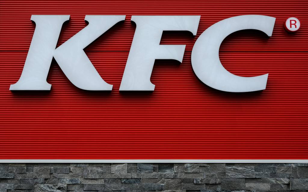 KFC UK and Ireland announces 20% calorie reduction ambition - FoodBev Media