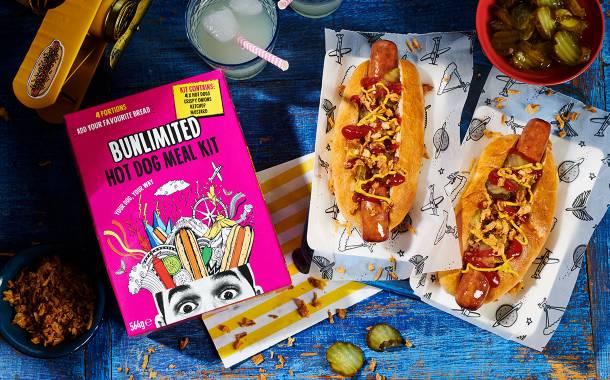 Struik Foods Europe introduces Bunlimited hot dog meal kit line
