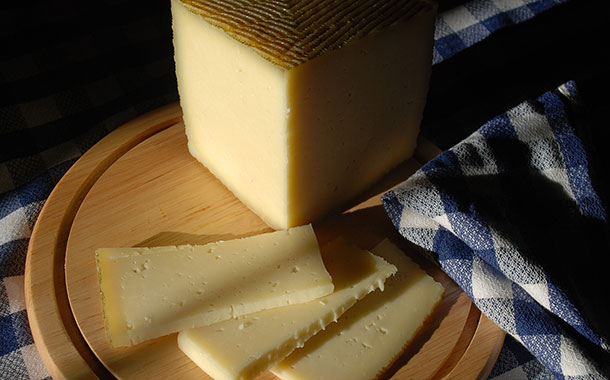 DSM releases culture for Castellano cheese production