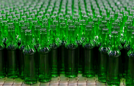 Carlsberg to trial low-carbon glass beer bottles