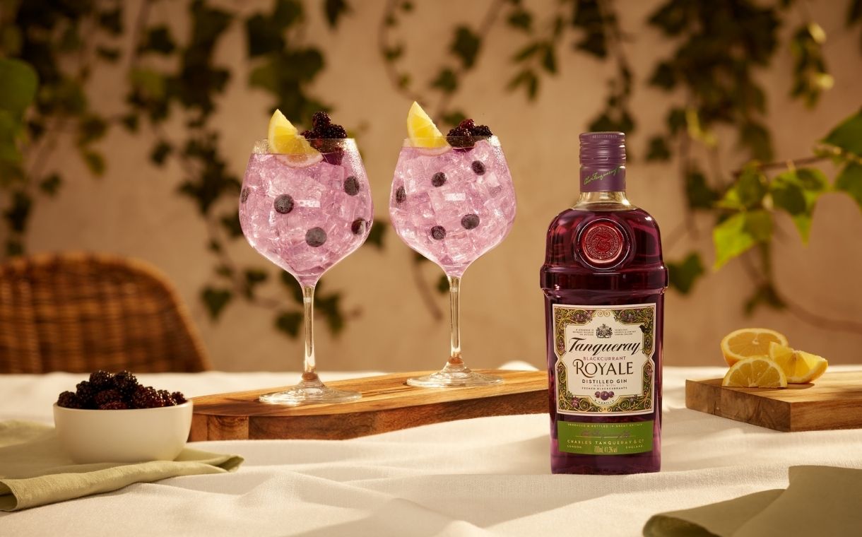 Diageo debuts Tanqueray Blackcurrant Royale in UK