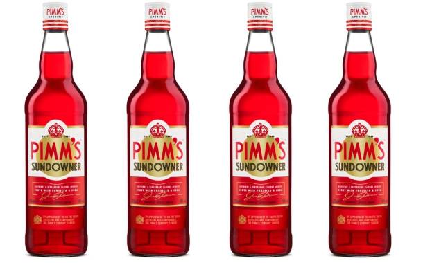Diageo unveils Pimm’s Sundowner raspberry and redcurrant apéritif