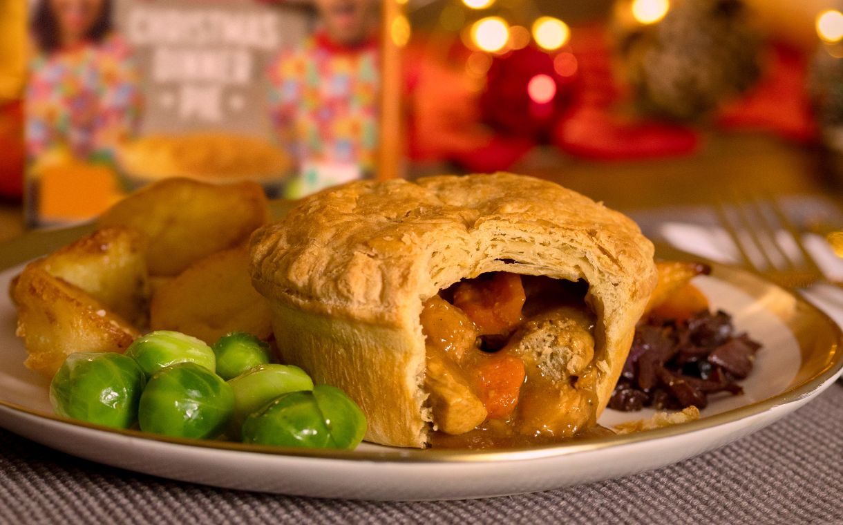 Pukka releases limited-edition Christmas dinner pie
