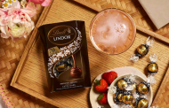 Lindt introduces Lindor dark 70% chocolate truffles
