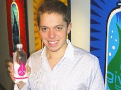 US teenage entrepreneur launches ethical water